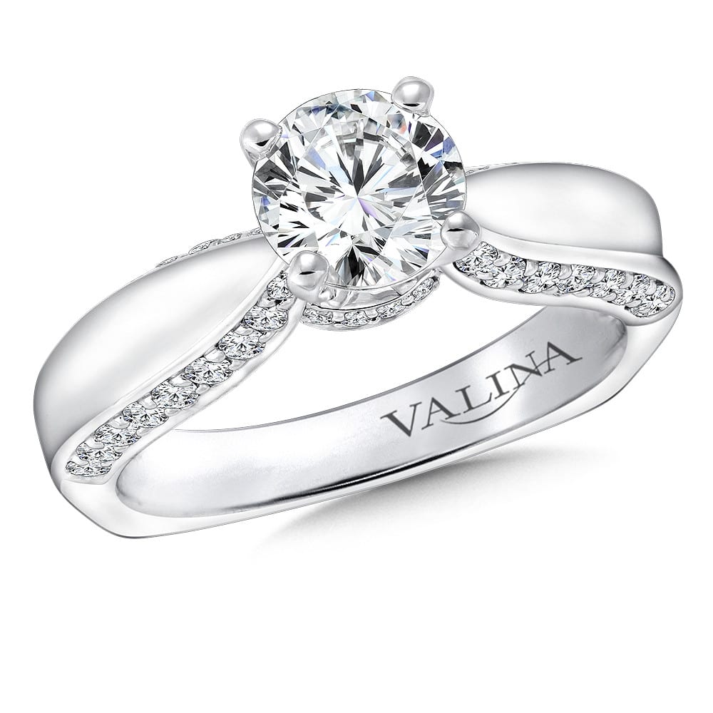 Round Diamond Solitaire Style Mounting