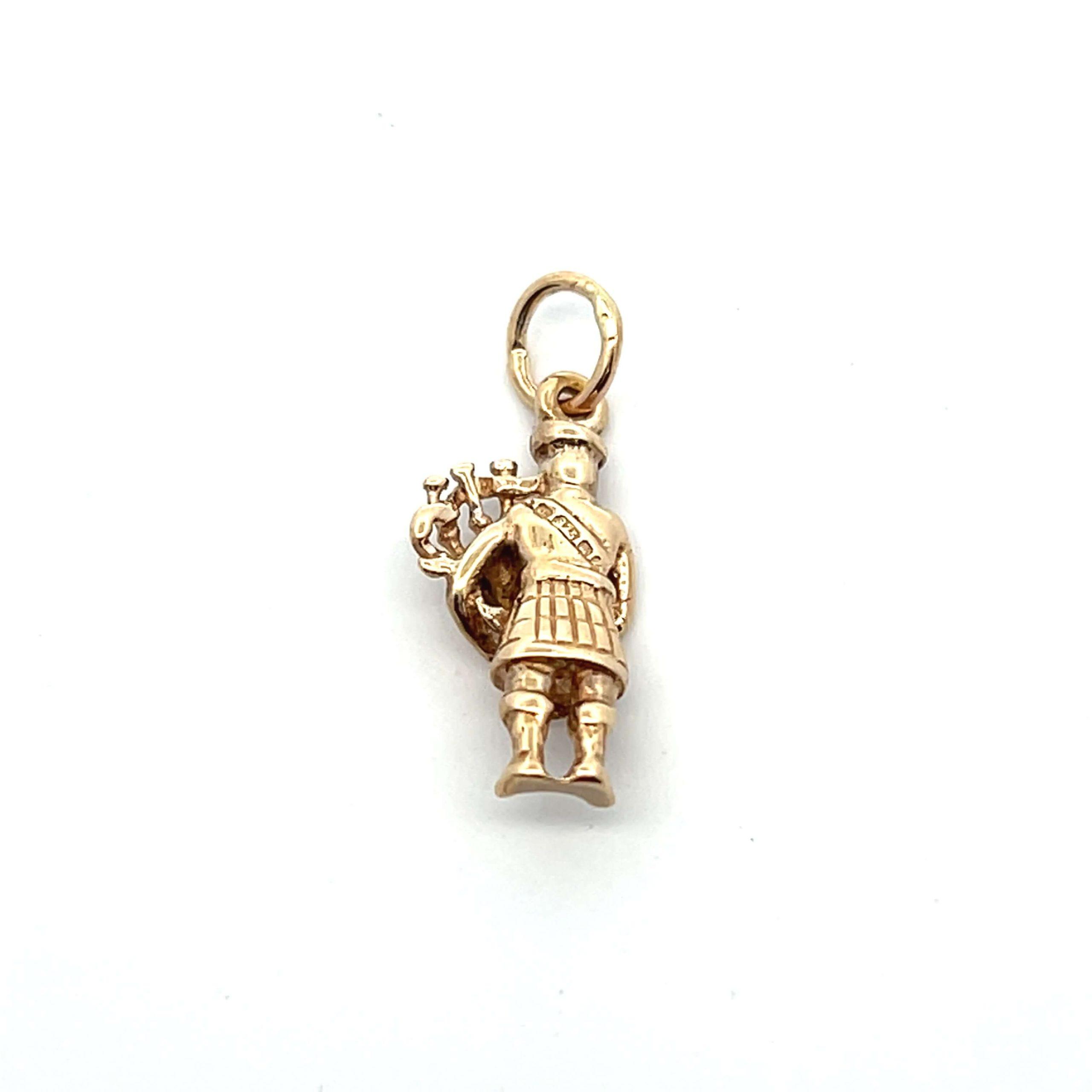 Estate 9K Yellow Gold Vintage Bagpipe Charm Pendant