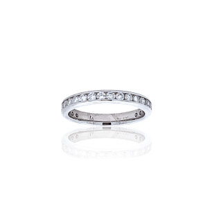 Estate 14K White Gold 0.69ctw Diamond Channel Wedding Band
